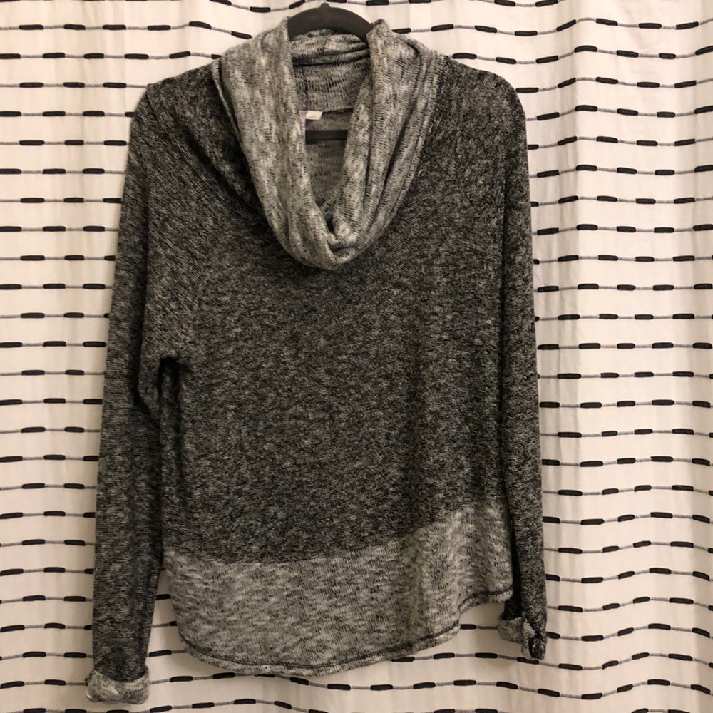 Lightweight Sweater (Altar’d State)